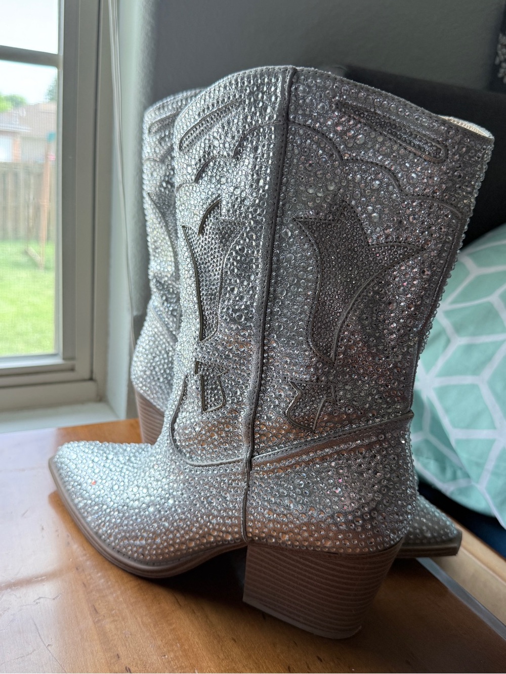 Crown Vintage Starry Rhinestone Cowboy Boots
